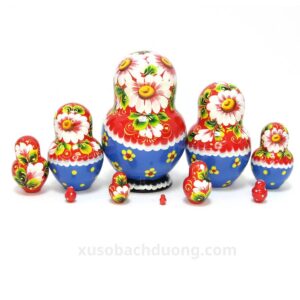 búp bê gỗ Nga