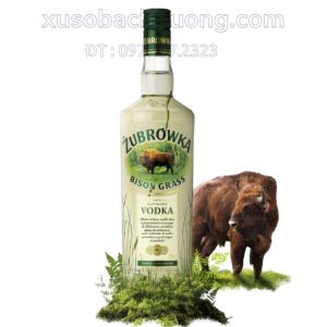 Rượu Vodka cỏ Zubrowka