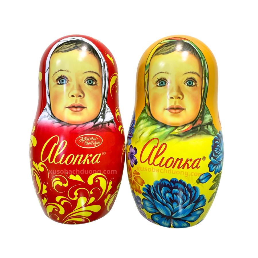 Kẹo socola mix búp bê Alenka hộp thiếc 200g